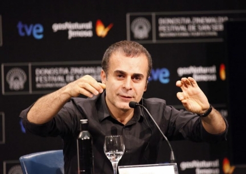 المخرج الكوردي الشهير بهمن قوبادي عضواً في أكاديمية 